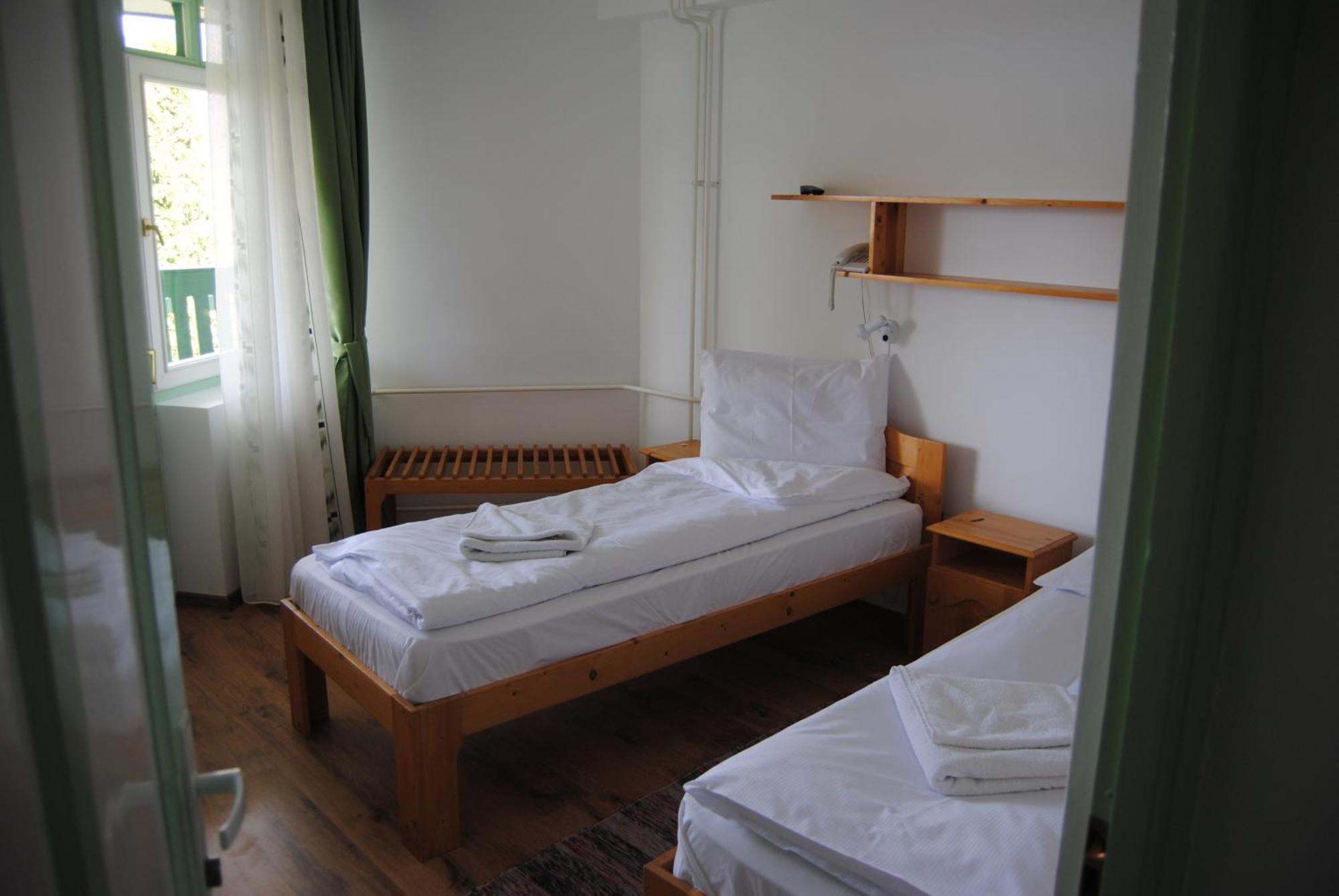 Hostel Teleki Sovata Exterior photo