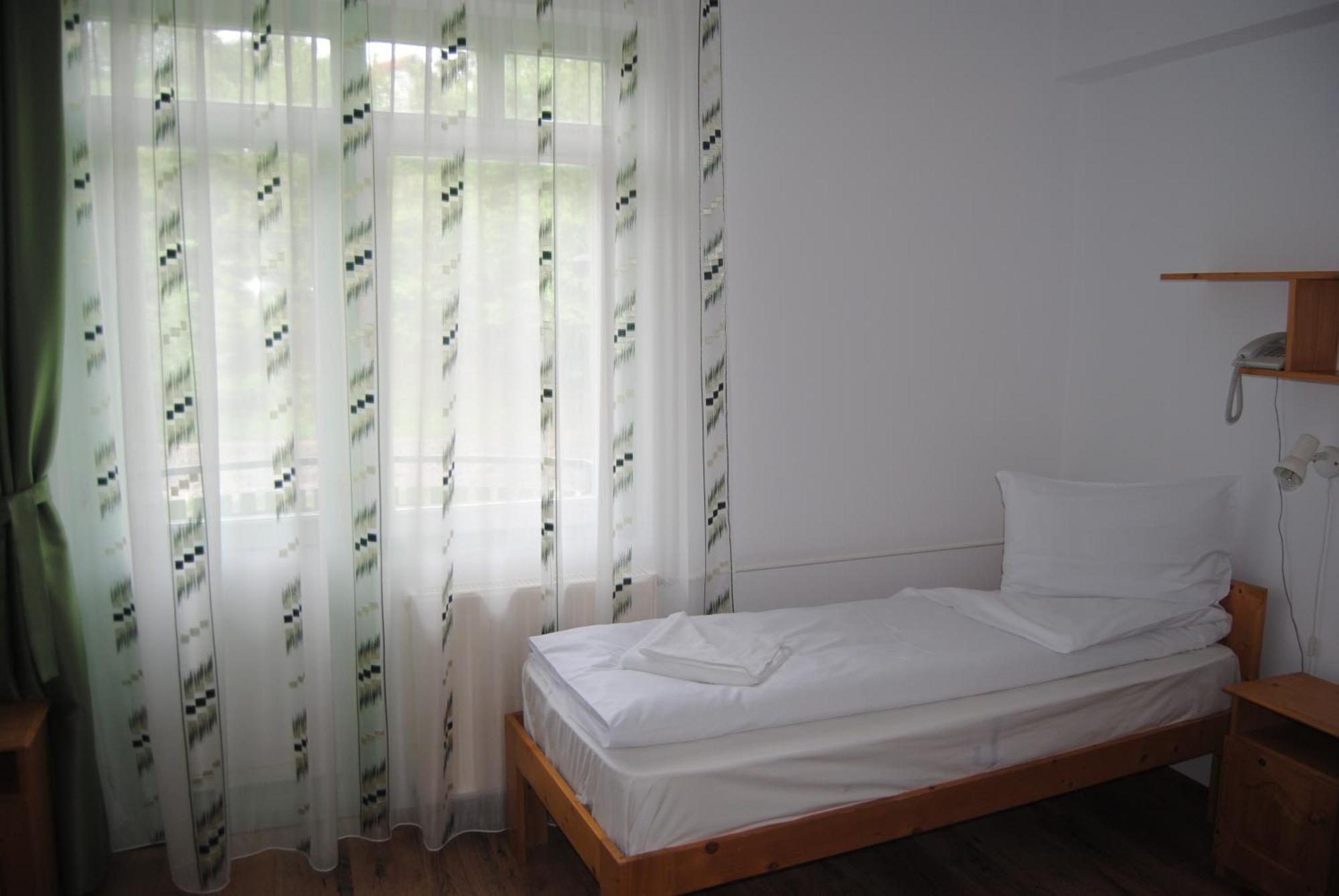 Hostel Teleki Sovata Exterior photo